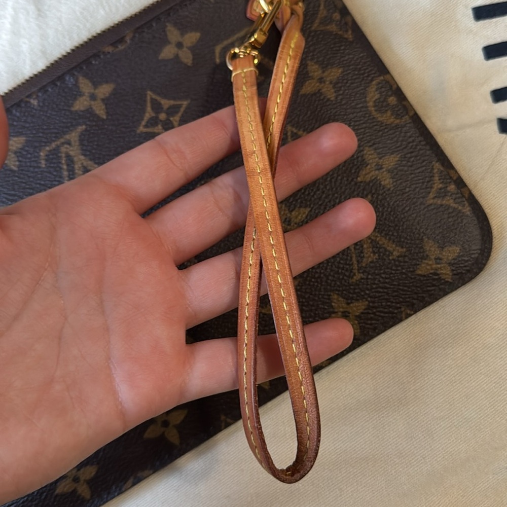 Louis Vuitton Brown and Tan Monogram Wristlet - Picture 6 of 6